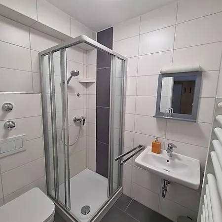 Hotel Gaestehaus Weber *
